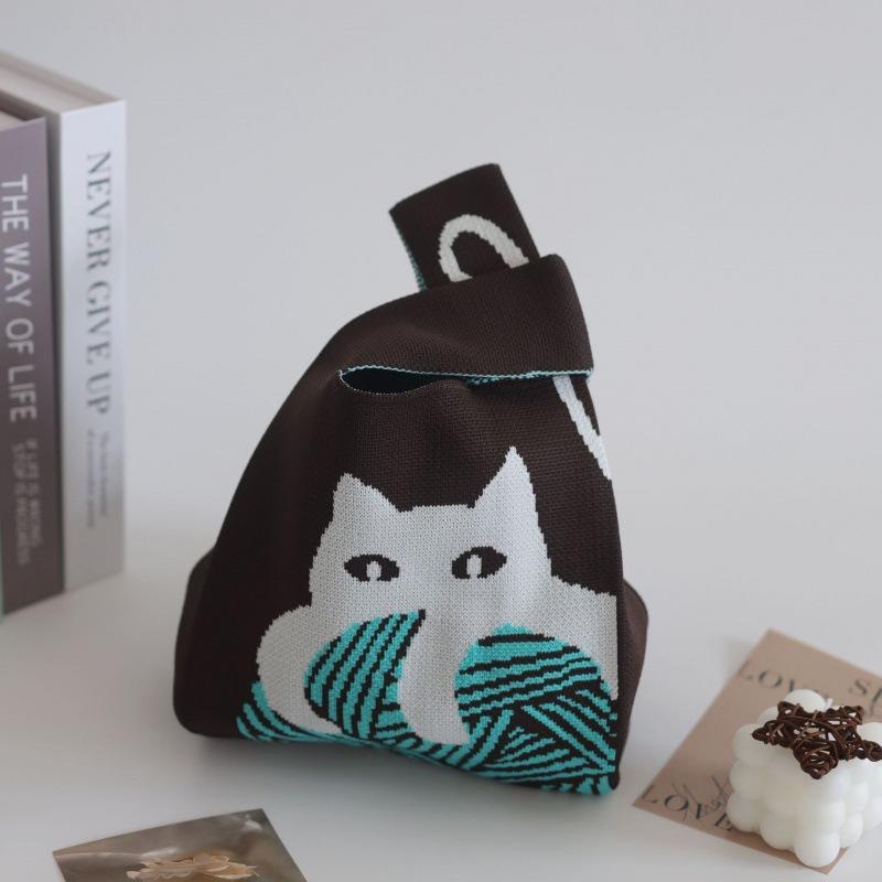 Ins Internet celebrity handbag women's knitted wool bucket bag Japanese and Korean version versatile hand carry casual tote bag box lunch bag