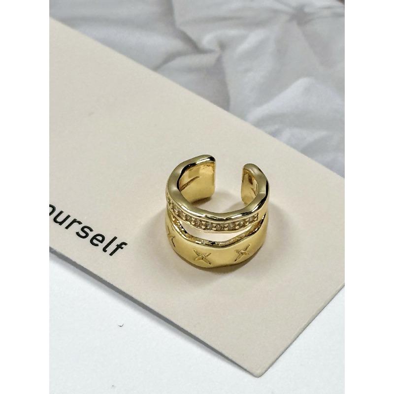 Round-shaped Charm Without Ear Holes, Ear Clip. Design-inspired Star-shaped Double-layer Ear Bar Earrings. Simple - Single