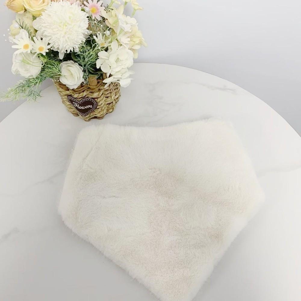 Soft Plush Triangle Scarf Leopard Print Winter Neck Warmer Office Faux Fur Scarf Outdoor