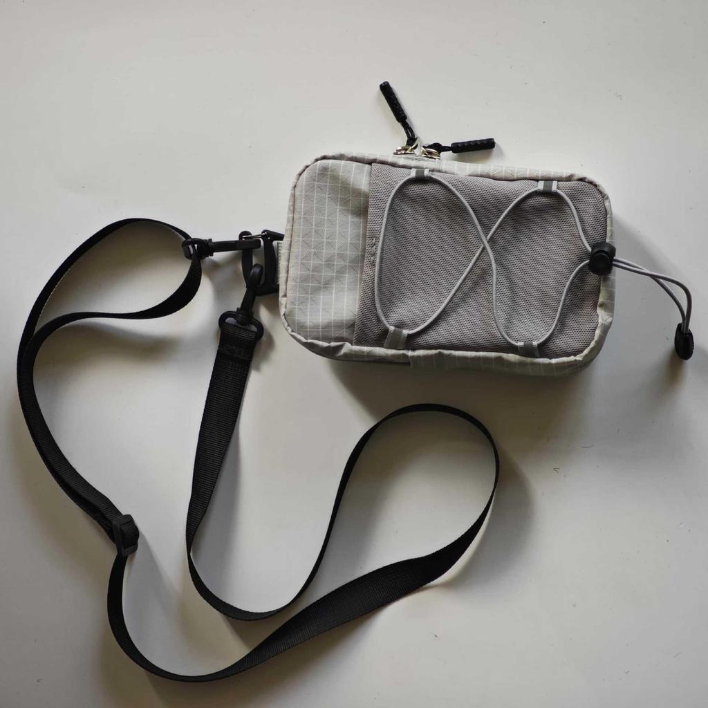 Waterproof Outdoor Phone & Water Bottle Shoulder Bag for Hiking & Mountaineering