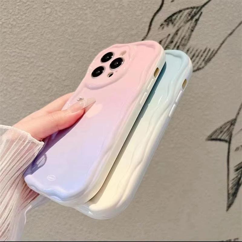 Gradient INS Love Heart Wavy Phone Case For IPhone 17 16 15 17 Pro Max 14 11 13 12 Plus IPhone17 Air Clear Soft Silicone Cover
