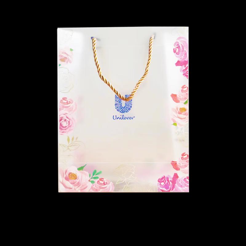 VS Holiday Celebration Gift Box