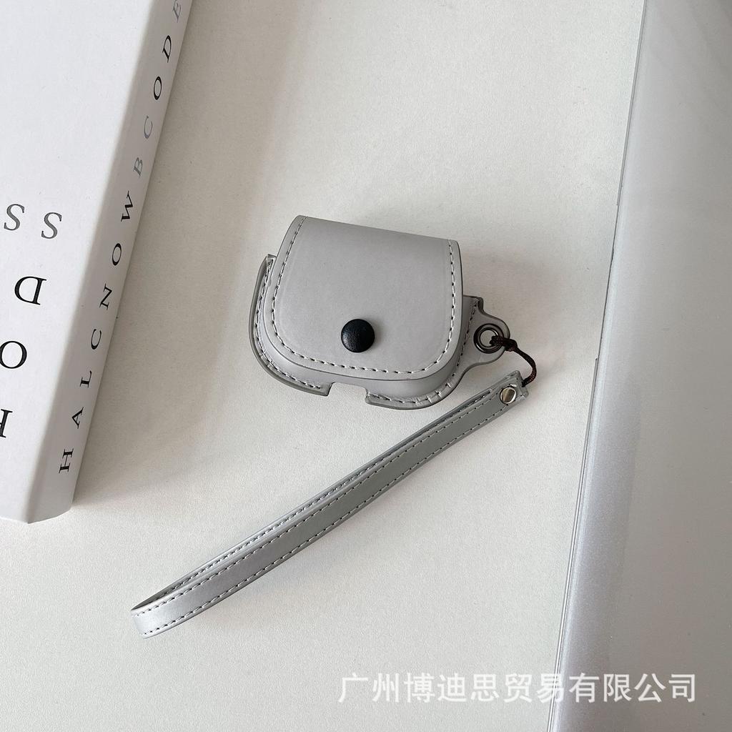 New Apple Bluetooth headset cover AirPods 1 models protective cover handmade skin leather portable lanyard model