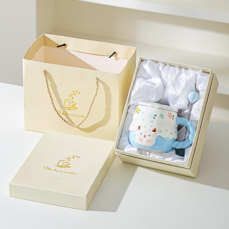 Lamb cup girl gives girlfriend high-value birthday gift, student cute and cute practical small gift girl