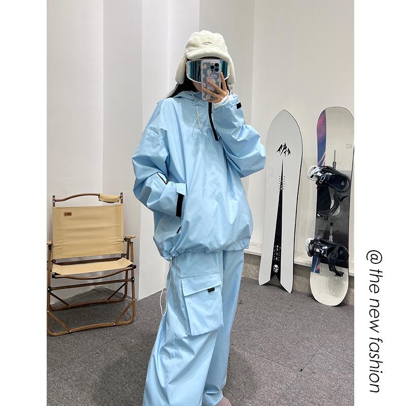"Χειμερινή Αδιάβροχη Στολή Σκι και Ορειβασίας σε Στυλ Χονγκ Κονγκ με Ζεστό Μπουφάν"