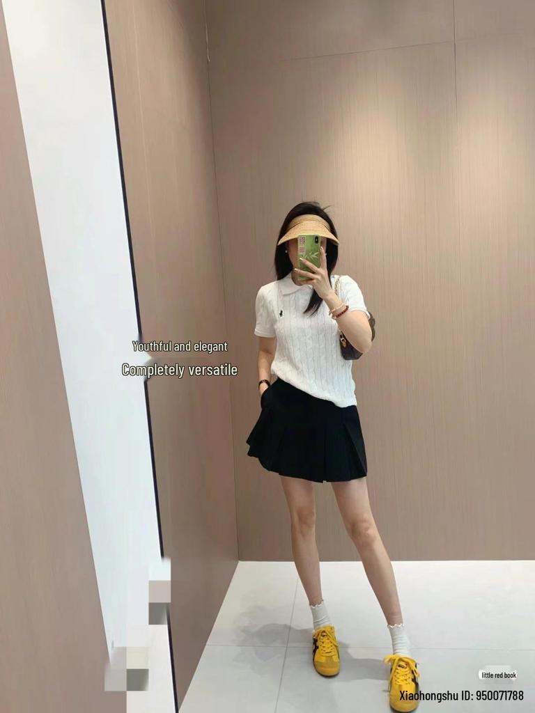 High-Quality 25SS All-Season Classic Versatile Lapel Double-Button Knit with Small Horse Embroidery, Short Sleeve