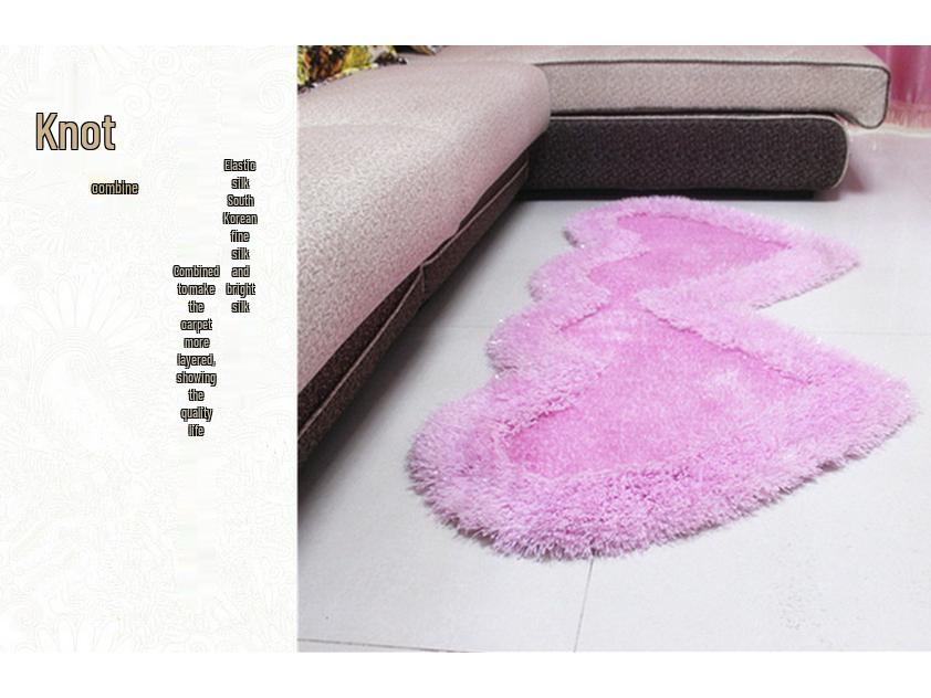 Red Heart-Shaped Non-Slip Wedding Room Floor Mat for Bedroom