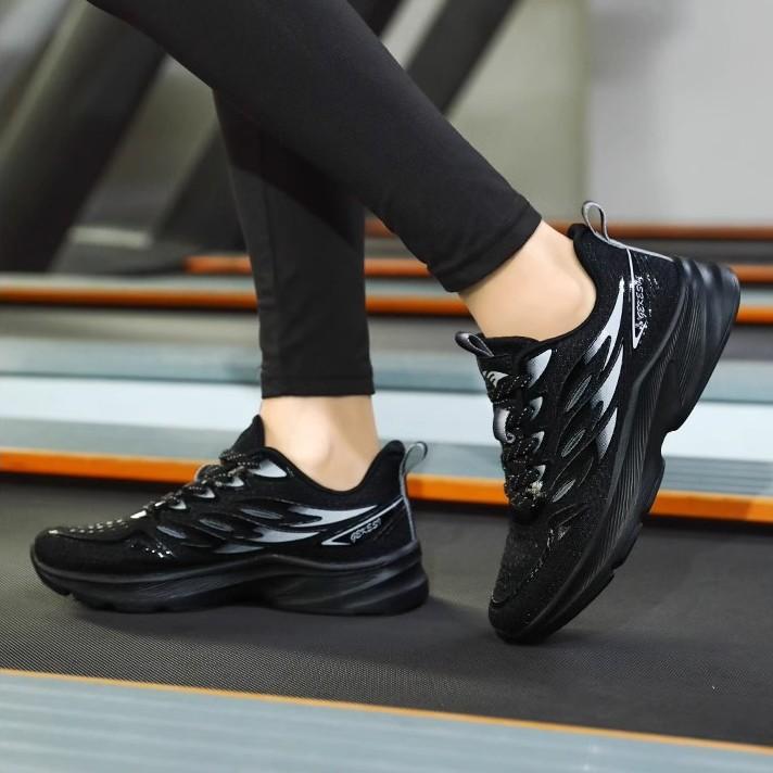 Shoes Sneakers Women's 2025 New Summer Thin Mesh Breathable Women's Shoes Lightweight Soft Sole Running Shoes