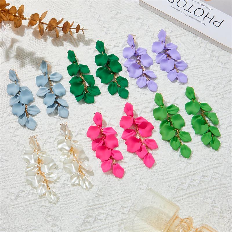 Retro European and American Floral Tassel Earrings with 925 Silver Needle