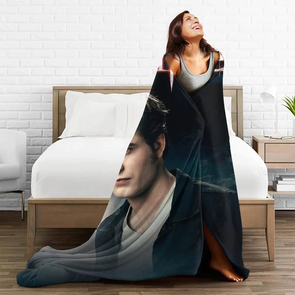 The Twilight Saga Eclipse Movie Coral Fleece Plush Throw Blanket Edward Blankets for Sofa Outdoor Warm Plush Thin Quilt