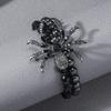 Gothic Schwarzes Spinnenperlen-Armband für Damen und Herren, einzigartiger Spinnennetz-Charm, dunkle Persönlichkeit, handgefertigter Schmuck, Geschenke, Accessoires