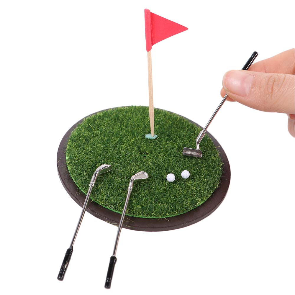 1/6 and 1/12 Scale Miniature Golf Club Grassland Model Simulated Golf Club Set  Kids Toy