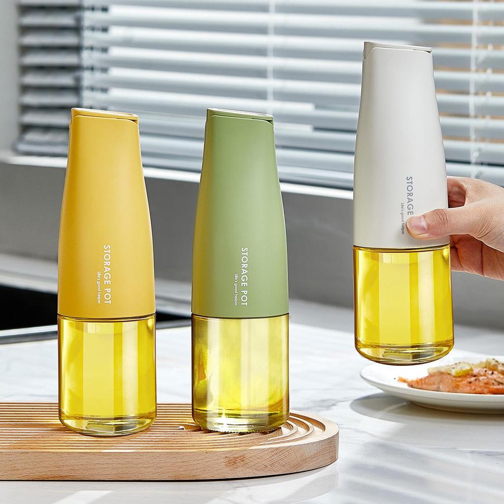 Automatic Gravity Lid Glass Oil Bottle - Leak-Proof Container for Oil, Soy Sauce, or Vinegar. Ideal for Kitchen Use.