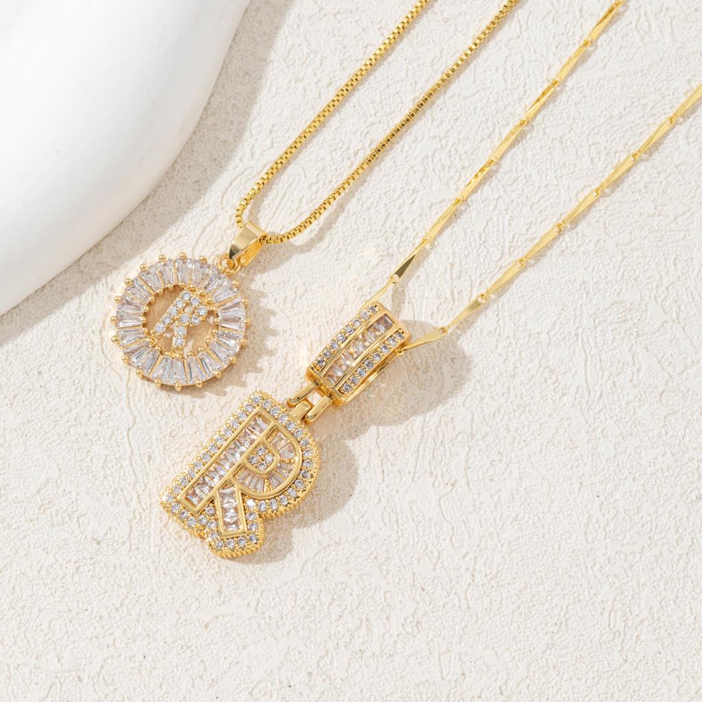 2Pcs Full CZ Zircon Iced Crystal Initial Letter Flower Necklace Women Copper A-Z Alphabet Pendant Couple Jewelry Birthday Gifts