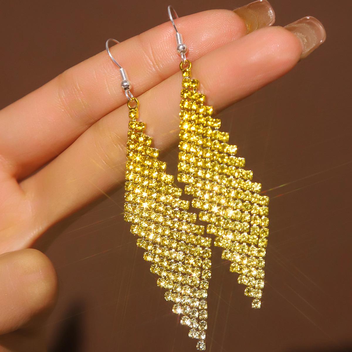 Серьги с длинной бахромой, постепенно меняющие цвет, модные серьги с высоким темпераментом, нишевые серьги для женщин