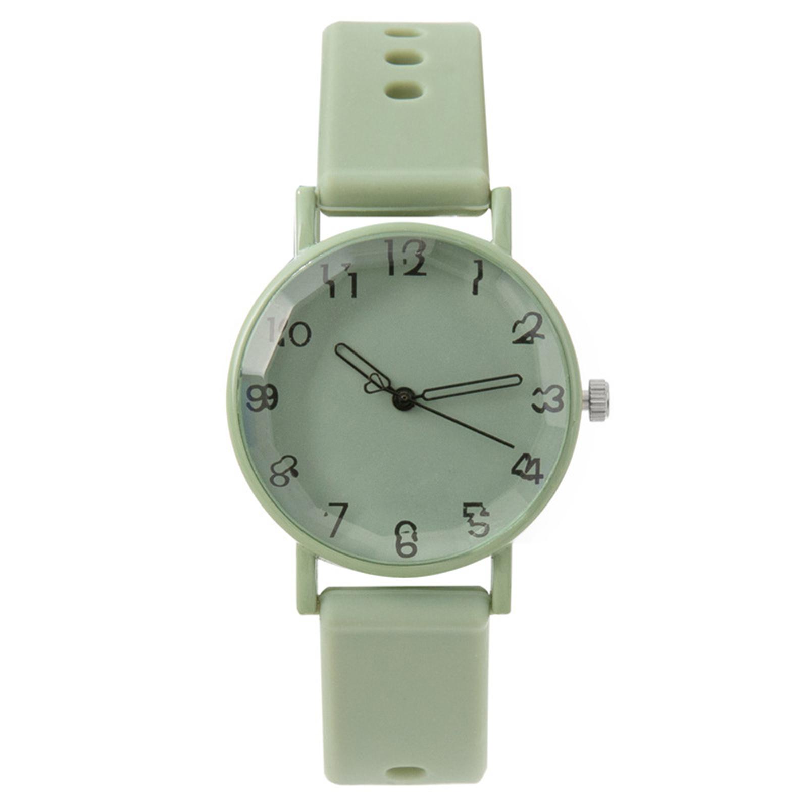 

Women Fashion Leather Watch One Size