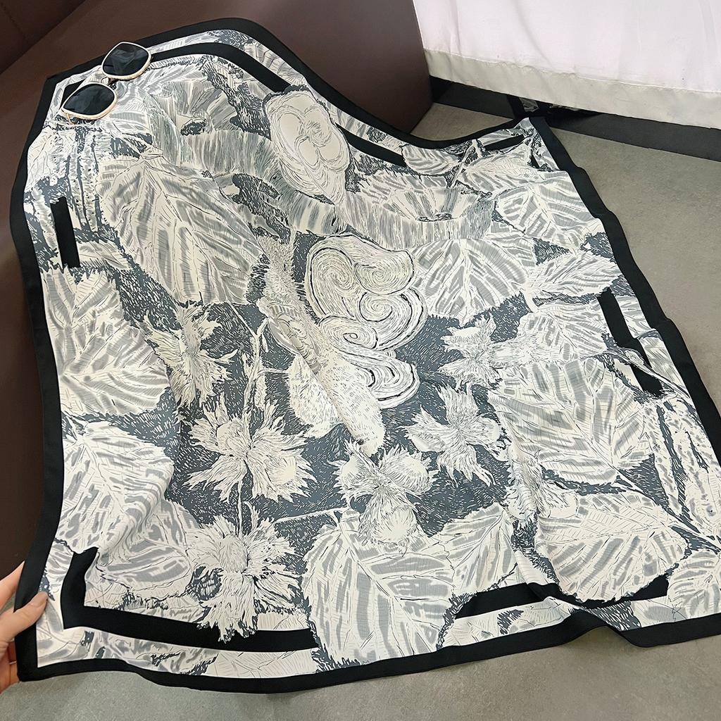 French Style Printed 90cm Square Scarf For Office Commute Neck Wear