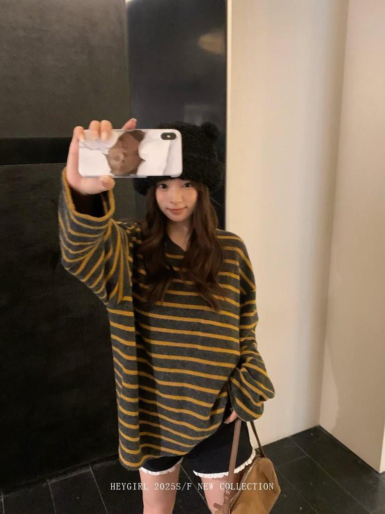 HEYGIRL Black Lazy Stripe 3.0 Korean Style Women's Autumn Loose Casual T-shirt