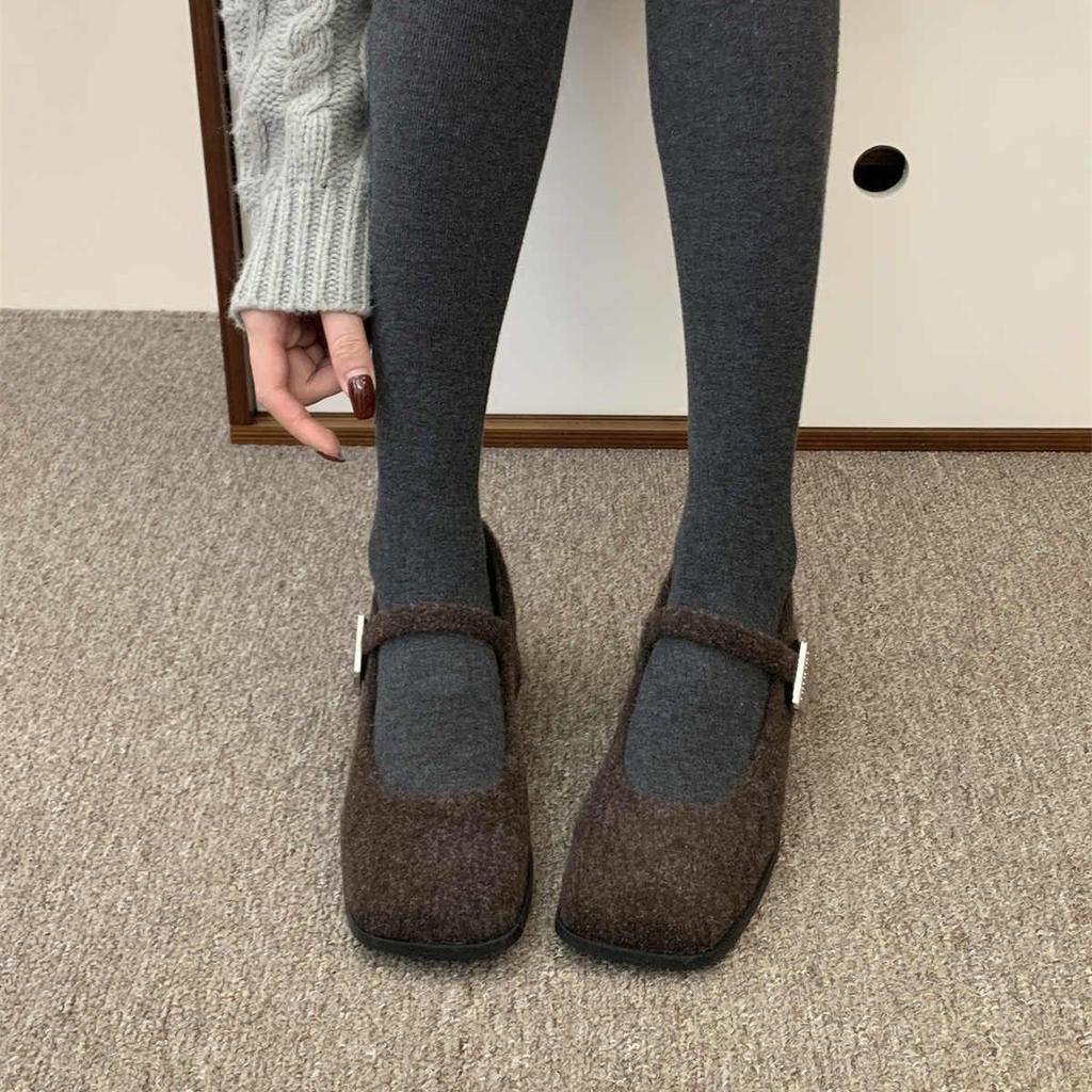 Gray Mary Jane fluffy shoes women's winter wear new French retro woolen thick heel single shoes women's velvet high heels