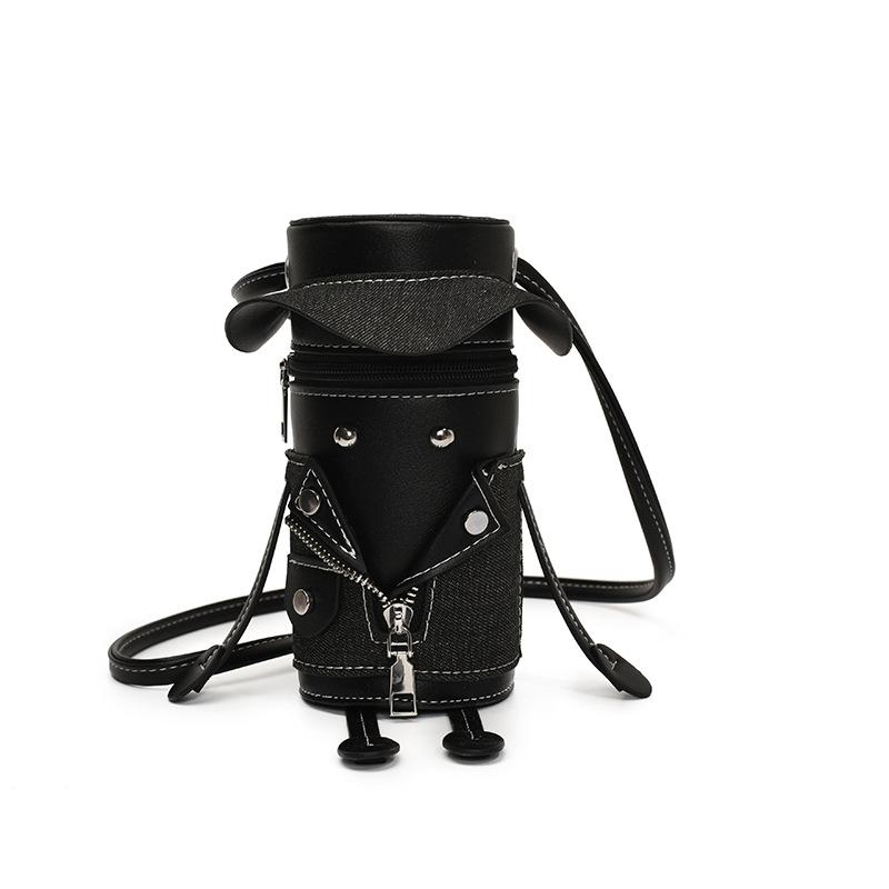 

Cute mini bag 2025 new Japanese cartoon girl shoulder bag personalized villain pen holder messenger bag tide чорний