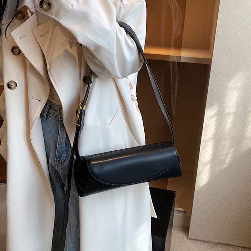 Guangzhou Women's Bag Generation Niche Design Baguette Bag Cylindrical Crossbody Shoulder Bag