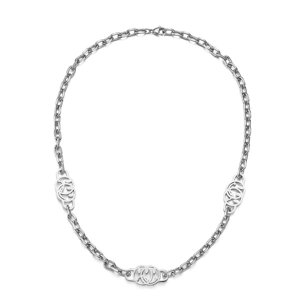 

Hip-Hop Minimalist Titanium Steel Emoji Necklace - Versatile Punk Couple s Clavicle Chain