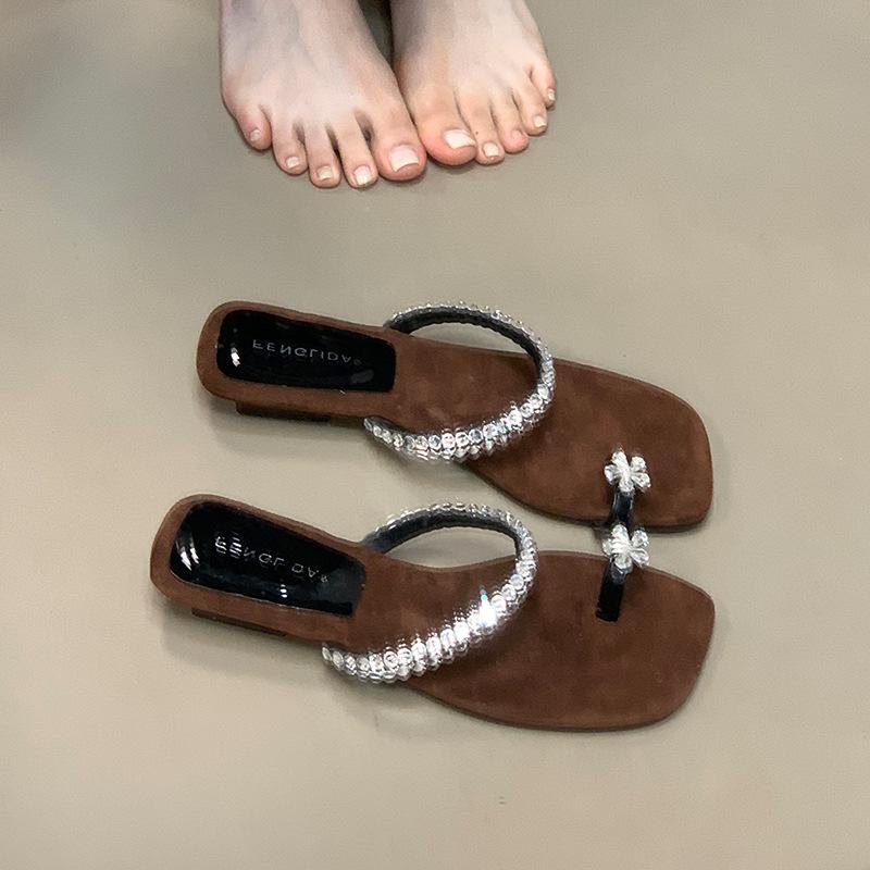 Thick-soled sandals slippers outer wear women's summer 2025 new style thick heel fashion versatile simple set toe cool slippers