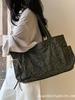 Leopard Print Large Capacity Canvas Tote - Retro Style High-End Fashionable Commuting Shoulder Bag (2025)