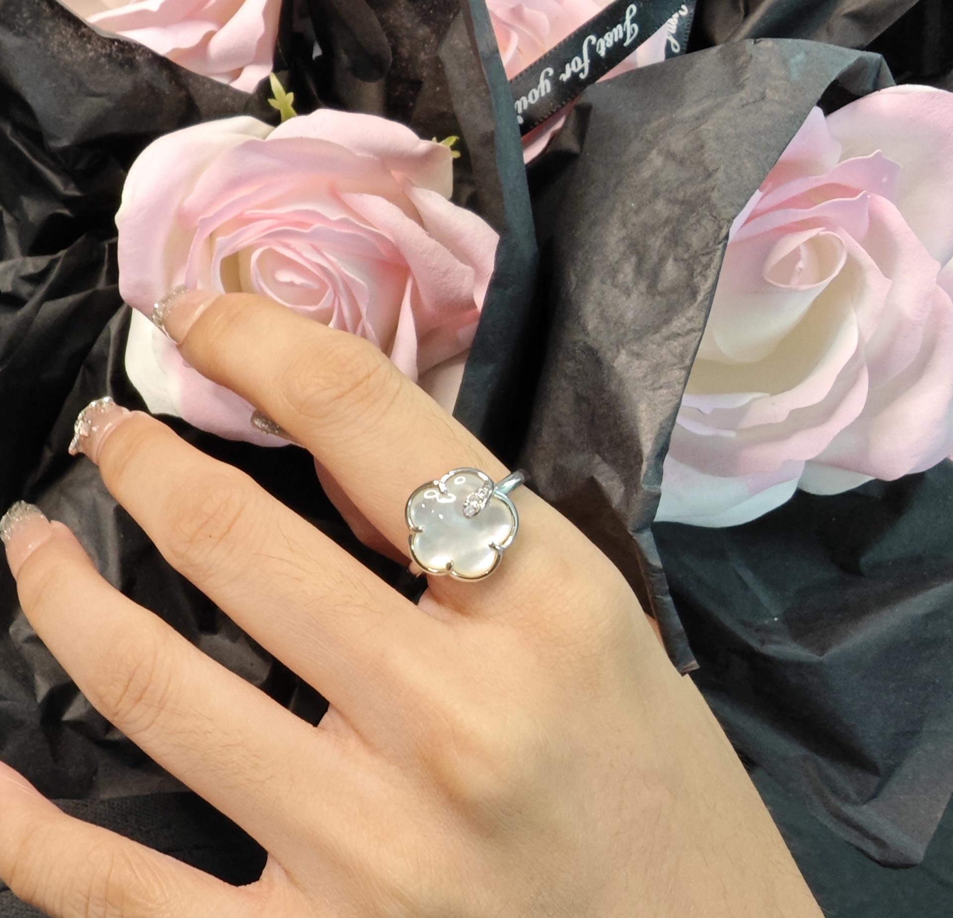 

Кольцо Seiko High-Grade из агата с лепестками и бриллиантами, регулируемое – Шикарное и элегантное. Adjustable