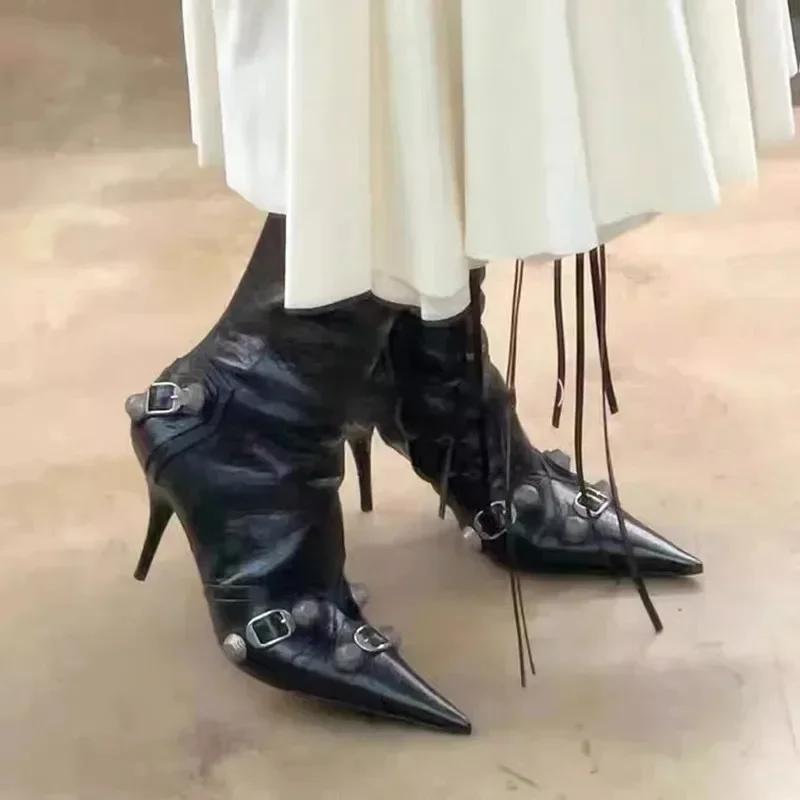 Fashion Hot Sales High Thin Heeled Ankle Boots for Women Metal Decor Rivet Fringed Zip Ppinted Toed Motorcycle Lady Booties Women Shoes