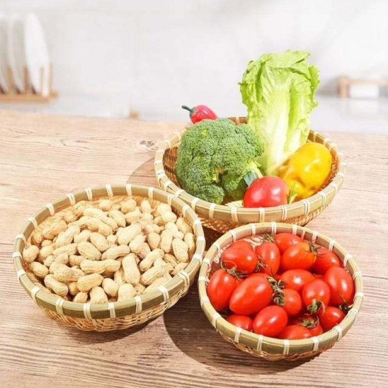 Handwoven Bamboo Winnowing and Storage Basket – Round Basket for Steamed Buns, Fruits, Vegetables, and Draining.