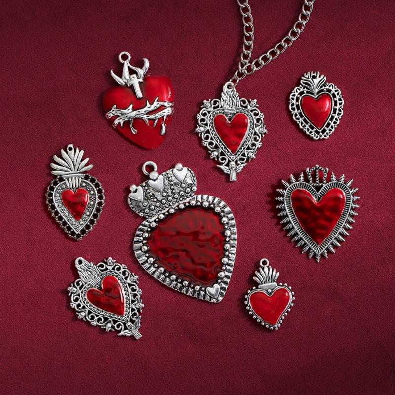 Gothic Heart Shape Pendant Vintage Alloy Jewelry Charm Jewelry Findings for DIY Necklace Earrings Making Accessory