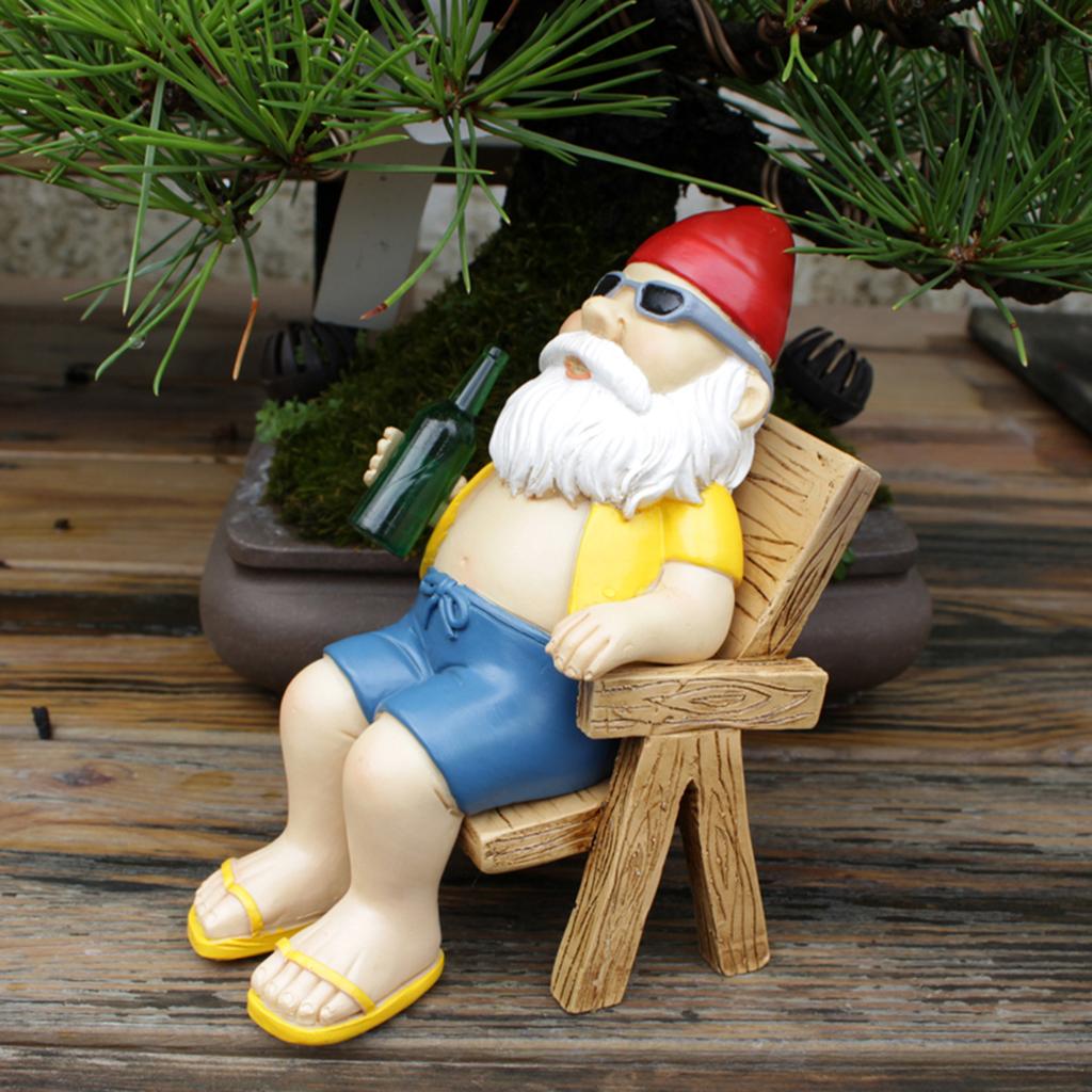 1Set Cute Sunbathing  Gnome Garden Statue,Dwarves Drinking on Lounge Chairs,Garden Art Creative Statue Decor For Scene Decor, Ro