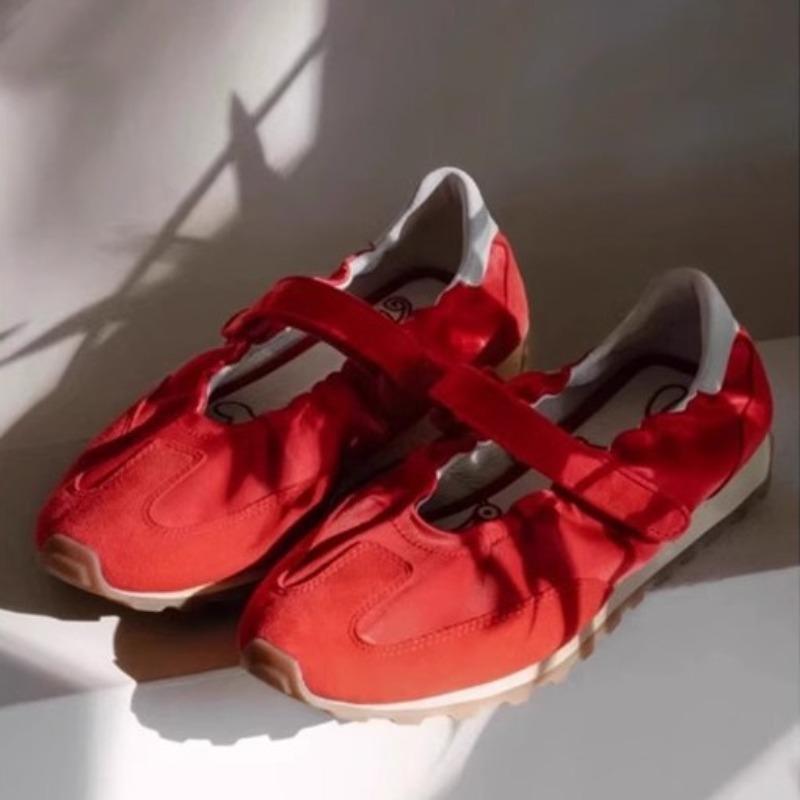 New Retro Open-toe Shoes for Sporty and Casual Women