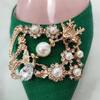 Fashion High Heel Pumps Fashion Pearl Buckle Square Women Shoes Pointed Toe Bling Crystal Party Shoes Woman Elegant Med Heels Bride Shoe