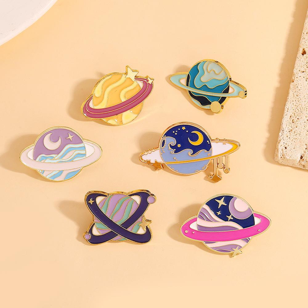 New Space Planet Enamel Brooches Galaxy Venus Jupiter Saturn Mars Mercury Earth Shaped Pins