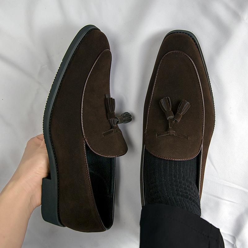 Fashion Leisure Moccasins Slip On Men's Walking Shoes Male Cow Suede Leather Men Loafers Handmade Footwear 2025 Fashion Men Casual Shoes