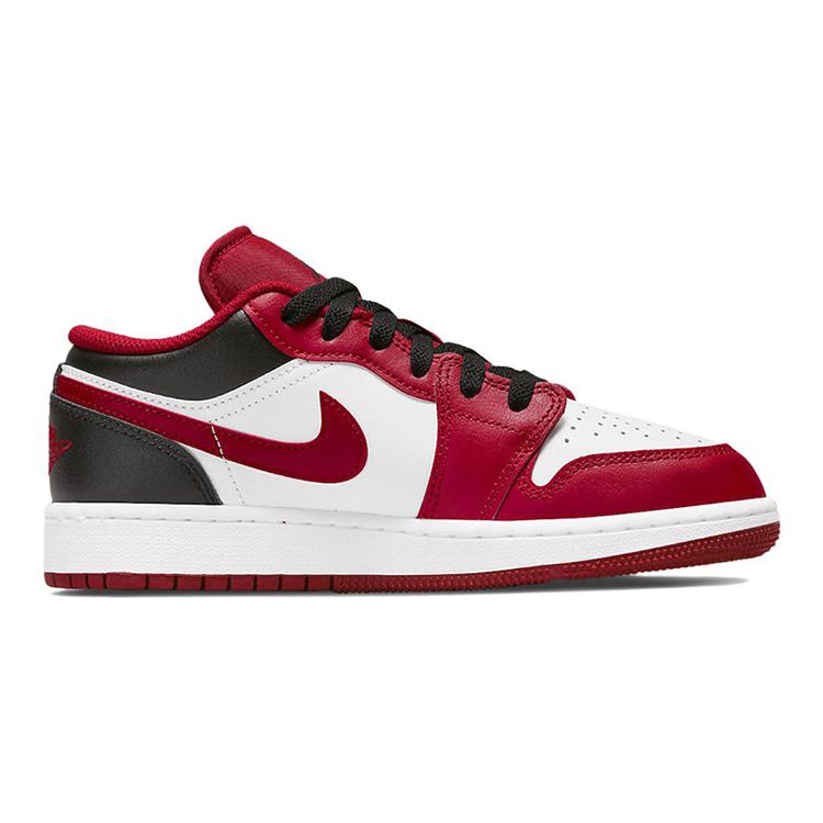 New Jordan 1 Low Bulls GS 553560-163