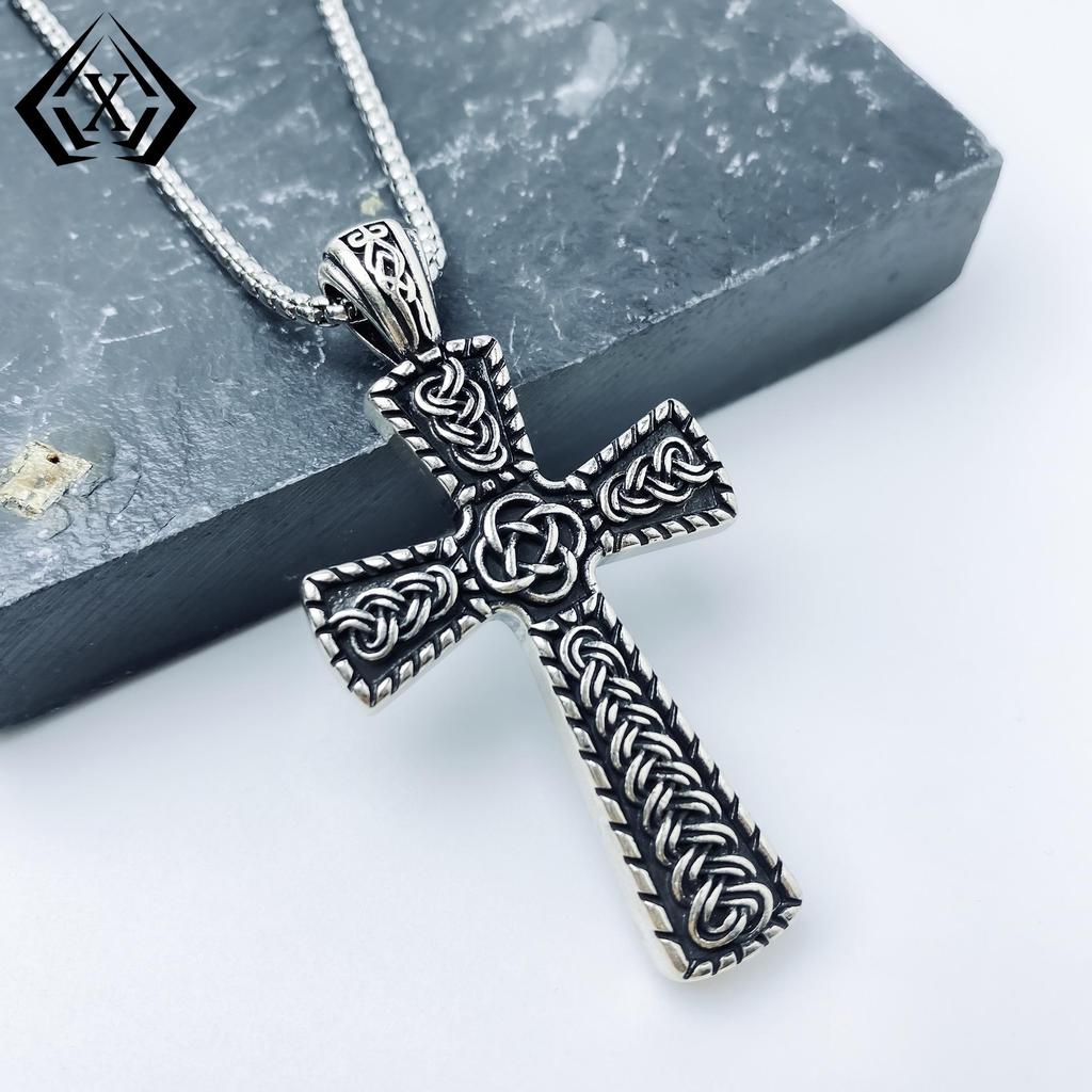 Xiweier Cross Hip Hop Trendy Necklace for Men and Women