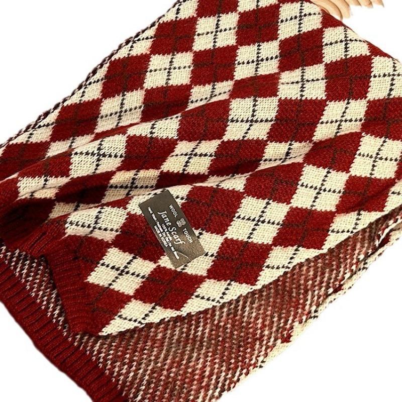Christmas Scarf Winter Women's Red Plaid Versatile High-end Soft Waxy Wool Scarf Fashionable New Shawl To Keep Warm