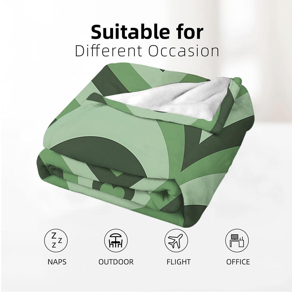 Gradient Green Concentric Hearts Anime Cartoon Flannel Blanket Soft Warm Throw for Bedroom Sofa Car Kids Holiday Gift