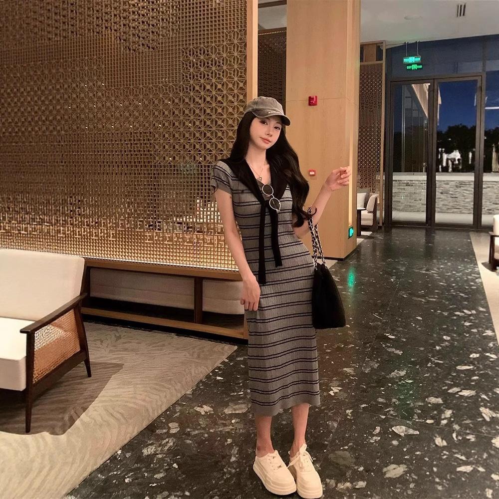 2026 Summer New Korean Striped Contrasting Shawl Crew Neck Short Sleeve Temperament Elegant Dress Women's Medium and Long Dress Tide