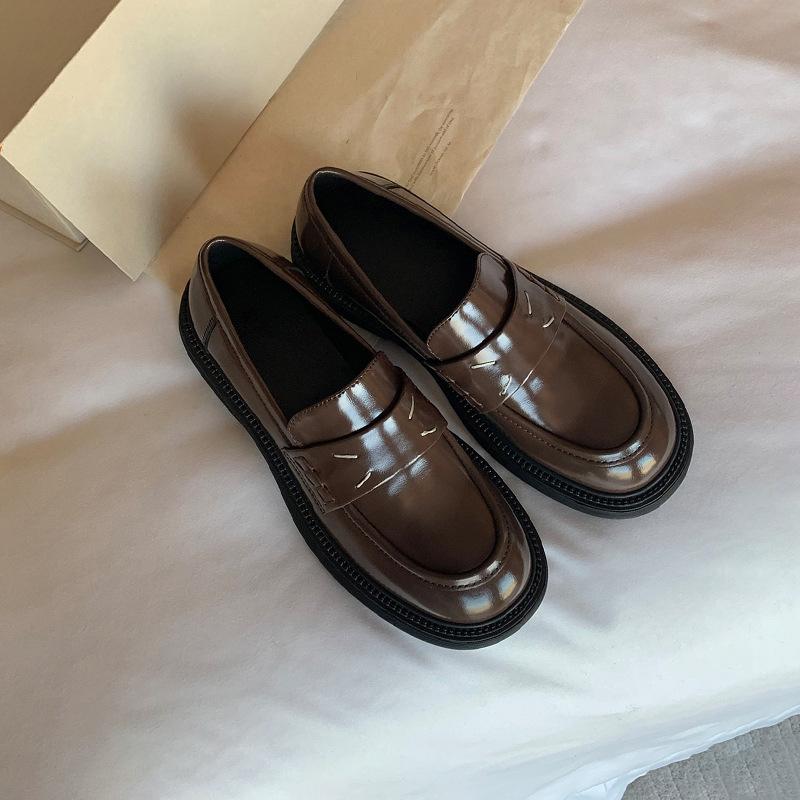

Sheepskin version~ fashionable leather British round head small platform heightening loafers small leather shoes women s leather muffin single shoes 40