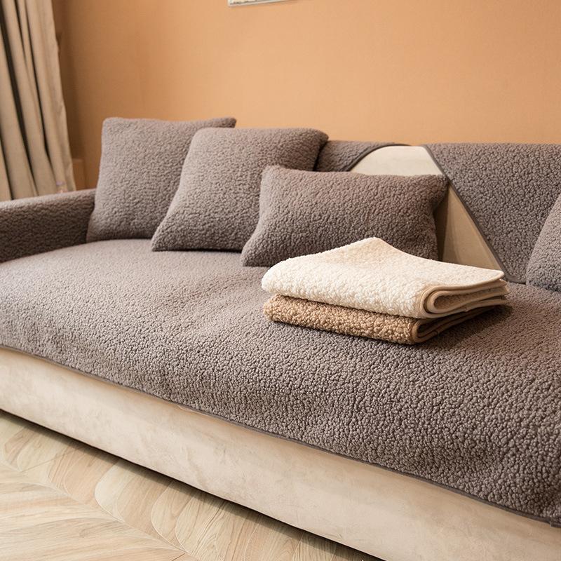 Home Decoration Sofa Cushion Winter Thick Plush Sofa Covers Lamb Wool Anti Slip Sofa Protective Blanket Sofa Dust Cover Towel
