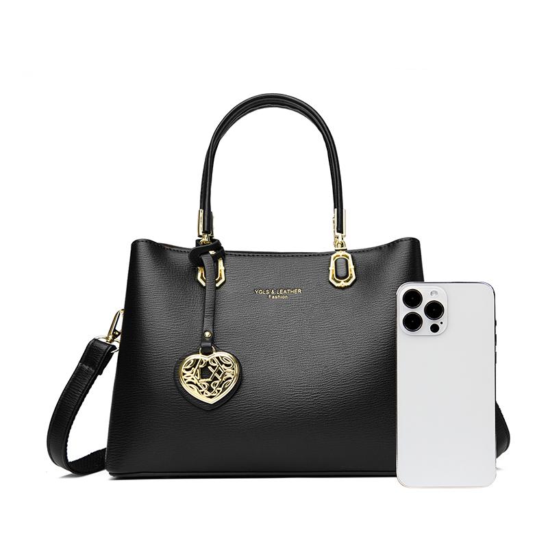 Fashionable Women's Shoulder Bag, Minimalist Handbag, Classic and Trendy Crossbody Bag Suitable for Daily and Casual Use