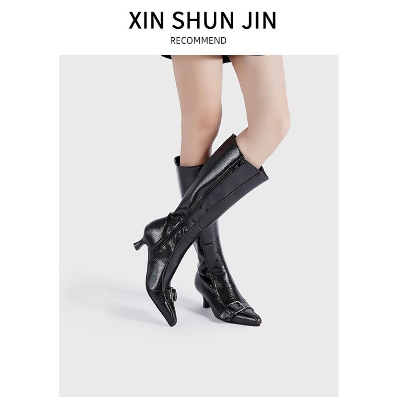 Retro belt buckle boots women's 2025 fashion boots thick heel pointed side zipper thin versatile fashion boots