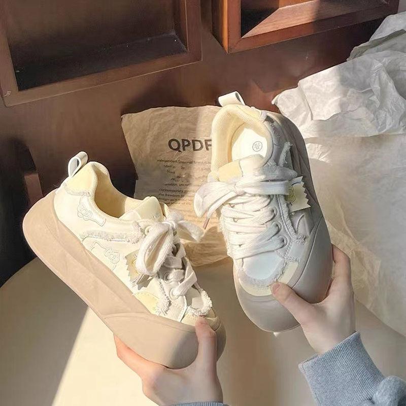 Dopamine platform white shoes women's new versatile niche shoes casual bread shoes board shoes