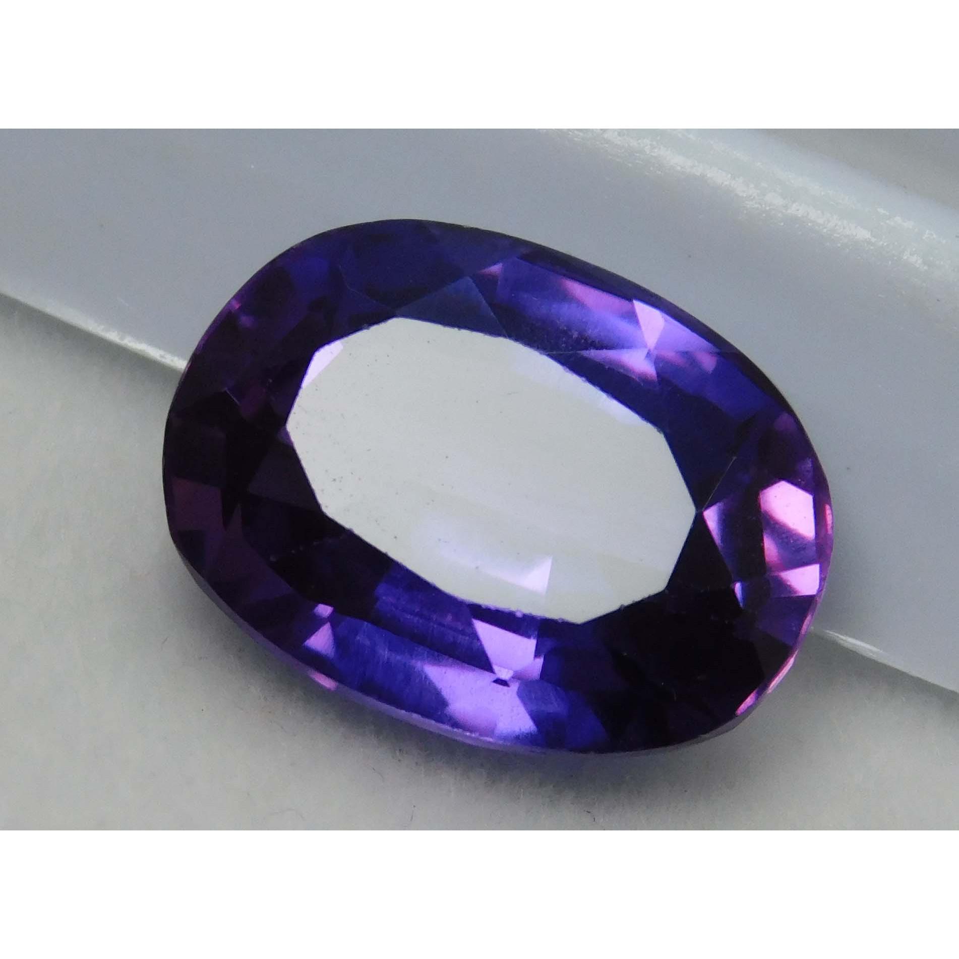 

Таафеїт Фіолетовий Овальне Огранювання СЕРТИФІКОВАНИЙ 8 Карат Натуральний Розсипний Дорогоцінний Камінь Розмір Каблучки A-4399 13.3 mm approx фіолетовий