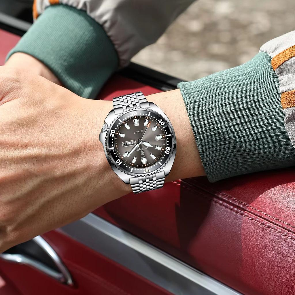 POEDAGAR Business Men Clock Date Week Waterproof Luminous Vintage Male Wristwatch Stainless Steel Quartz Military Men's Watches