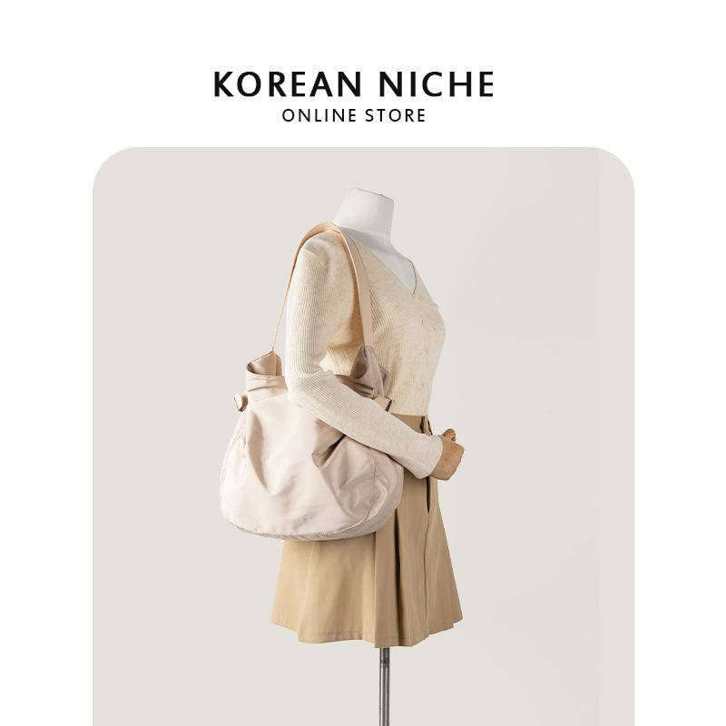 New Niche Design Nylon Cloth Tote Bag Korean Version Large Capacity Fashionable Versatile Single Shoulder Handbag for Women